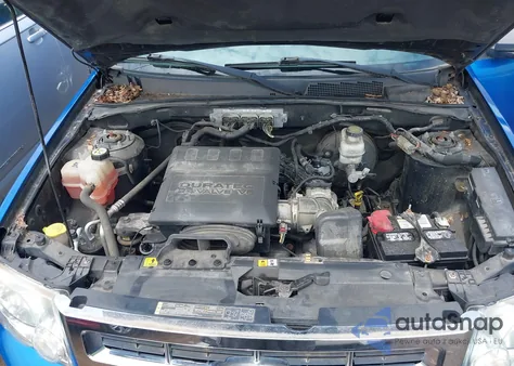 2012 Ford Escape Xlt z USA, uszkodzony, nr VIN 1FMCU0DG4CKC85718